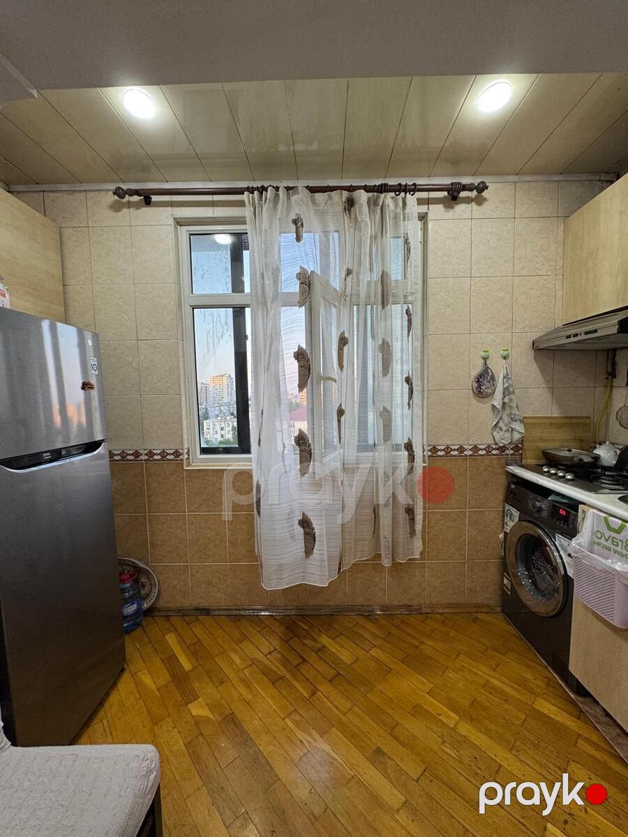 Satılır 2 otaqlı köhnə tikili 70 m² — Mənzil, Bakı (11)