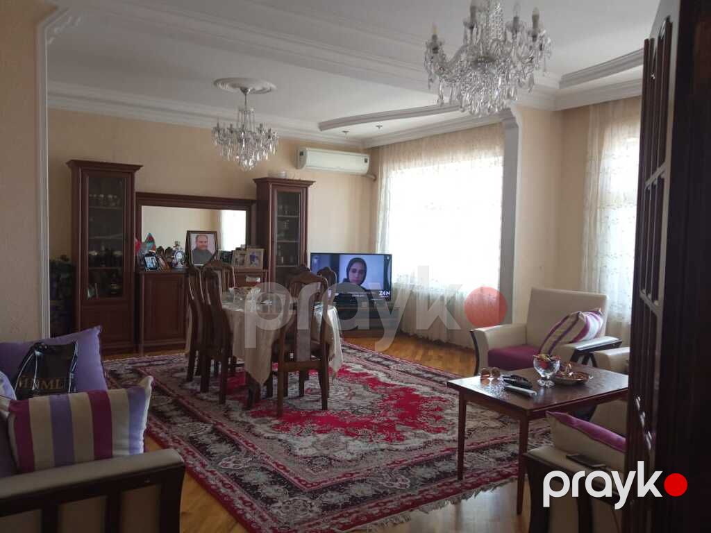 Satılır 5 otaqlı köhnə tikili 120 m² — Mənzil, Bakı (11)