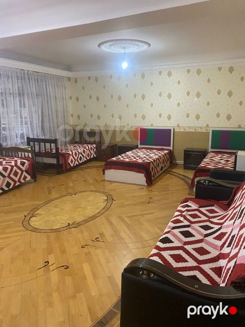 İcarəyə verilir 3 otaqlı köhnə tikili 100 m²