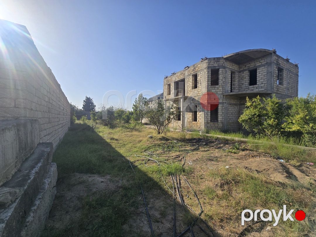 Satılır 5 otaqlı həyət evi/bağ evi 300 m² — Ev, villa, Bakı (2)