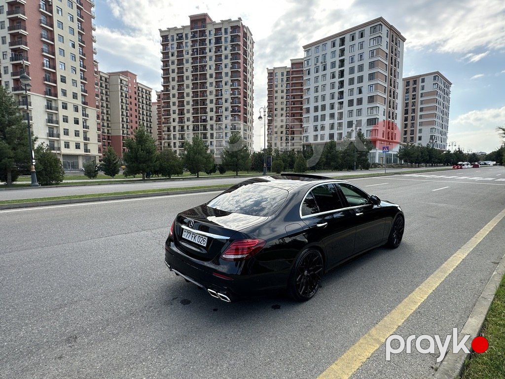 Mercedes E 220 d, 2.0 L, 2018 il, 129 000 km — Avtomobillər, Bakı (9)