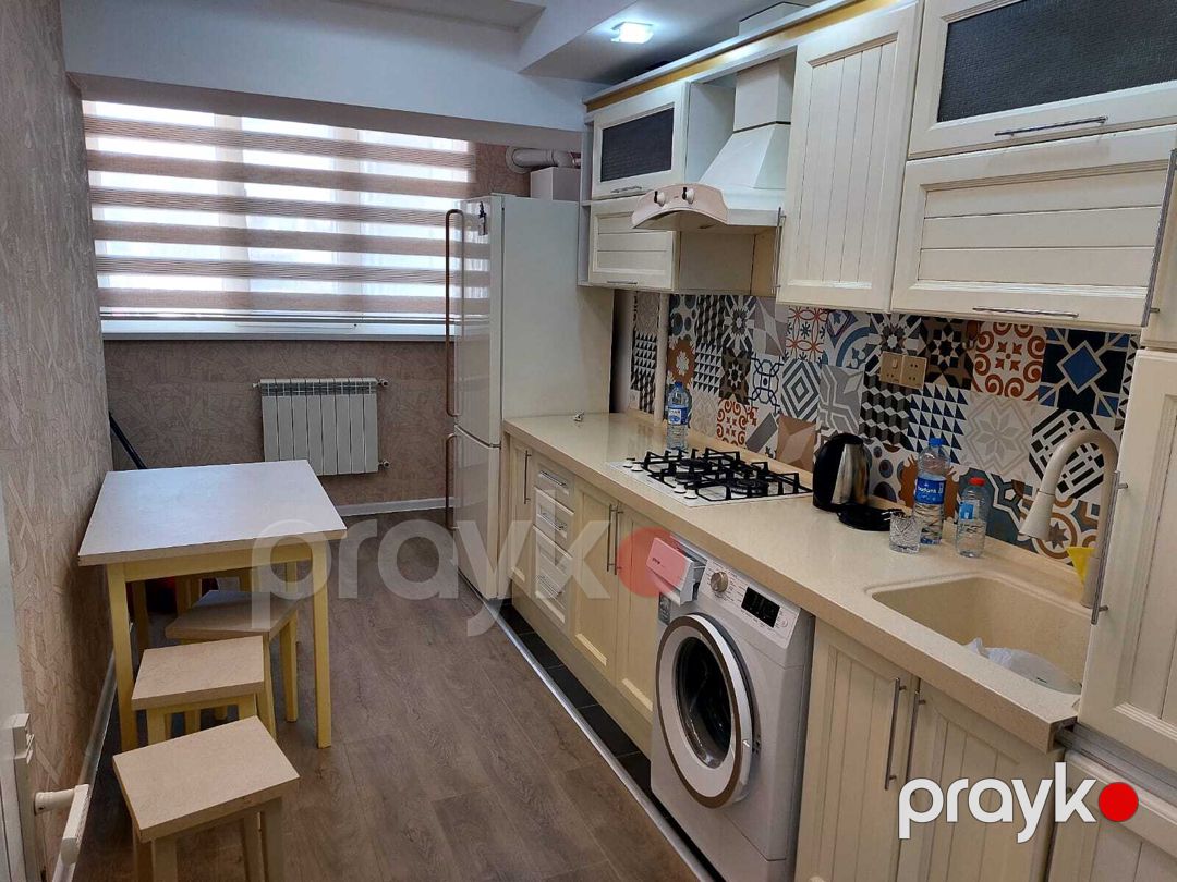 İcarəyə verilir 3 otaqlı köhnə tikili 100 m² — Mənzil, Bakı (9)