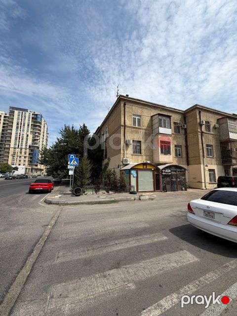 İcarəyə verilir 1 otaqlı köhnə tikili 35 m²
