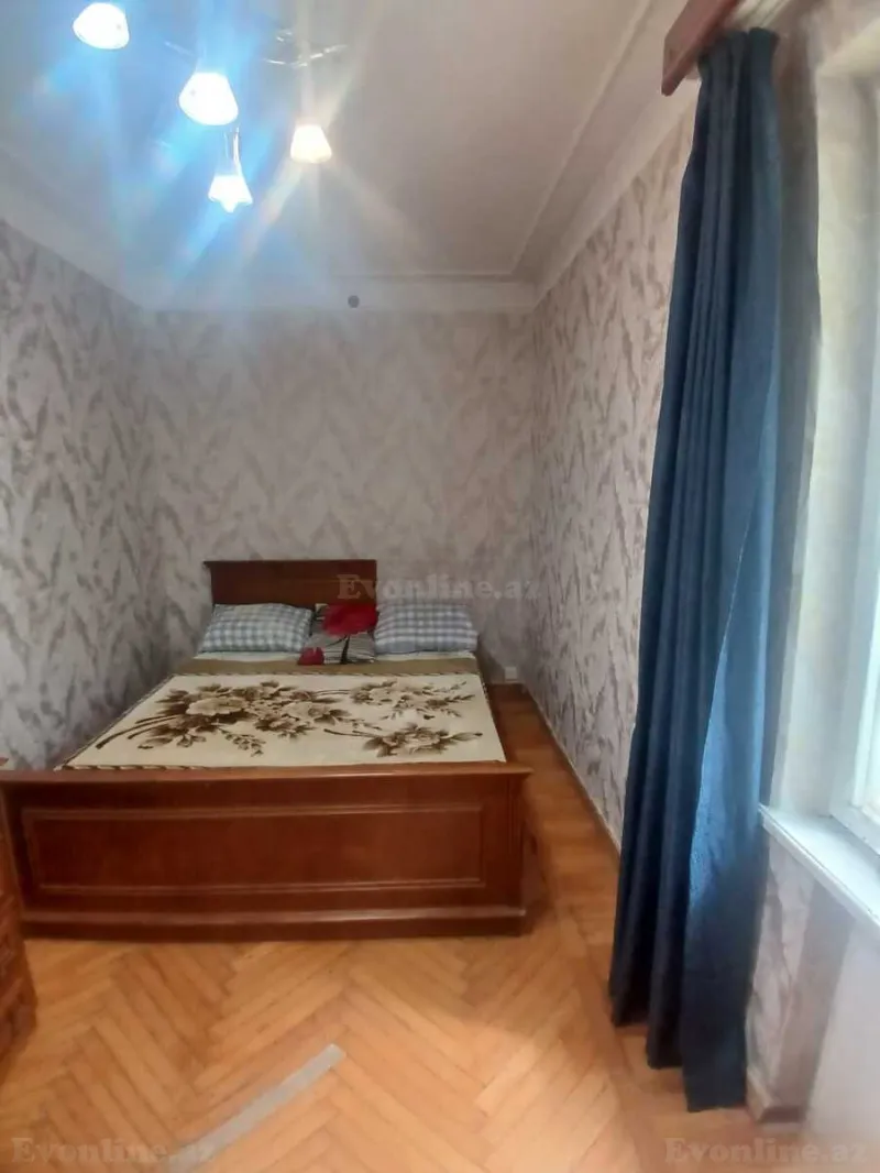 Kirayə verilir 2 otaqlı Mənzil Köhnə tikili 30 m² Bakı, Səbail r — Mənzil, Bakı (5)