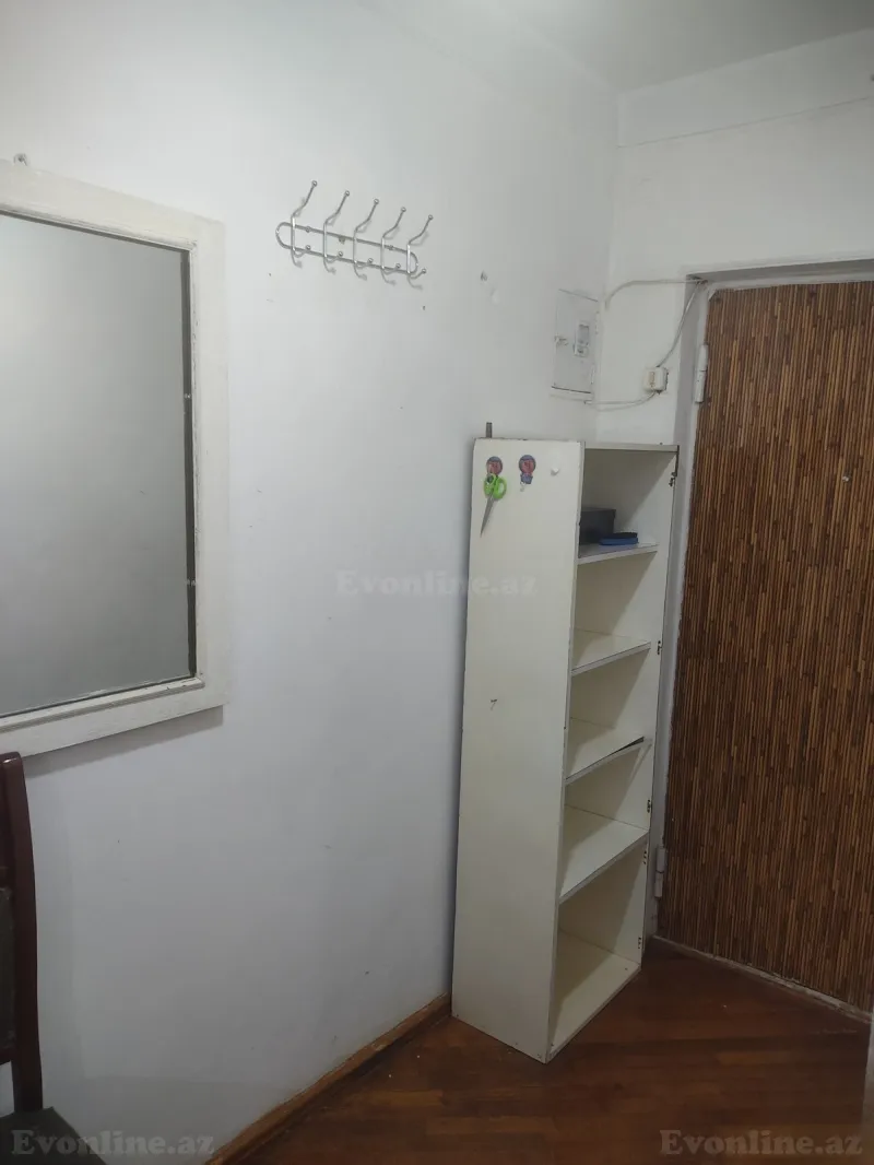 Kirayə verilir 1 otaqlı Mənzil Köhnə tikili 30 m² Bakı, Nizami r., Xalqlar Dostluğu m — Mənzil, Bakı (2)