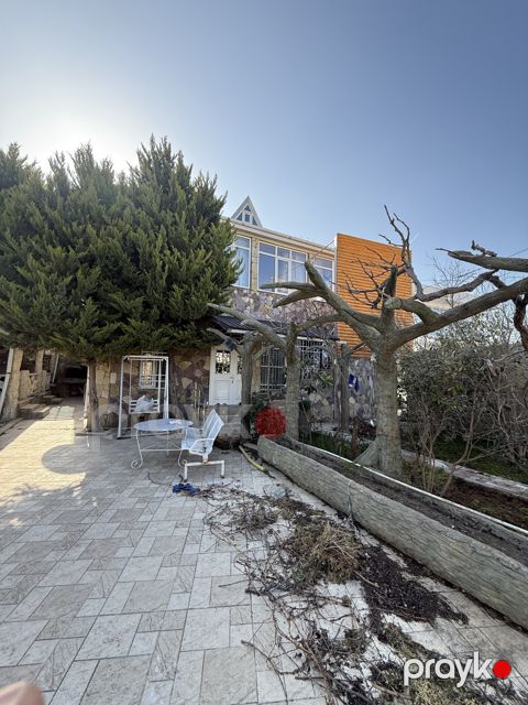 Satılır 5 otaqlı həyət evi/bağ evi 250 m² — Bakı