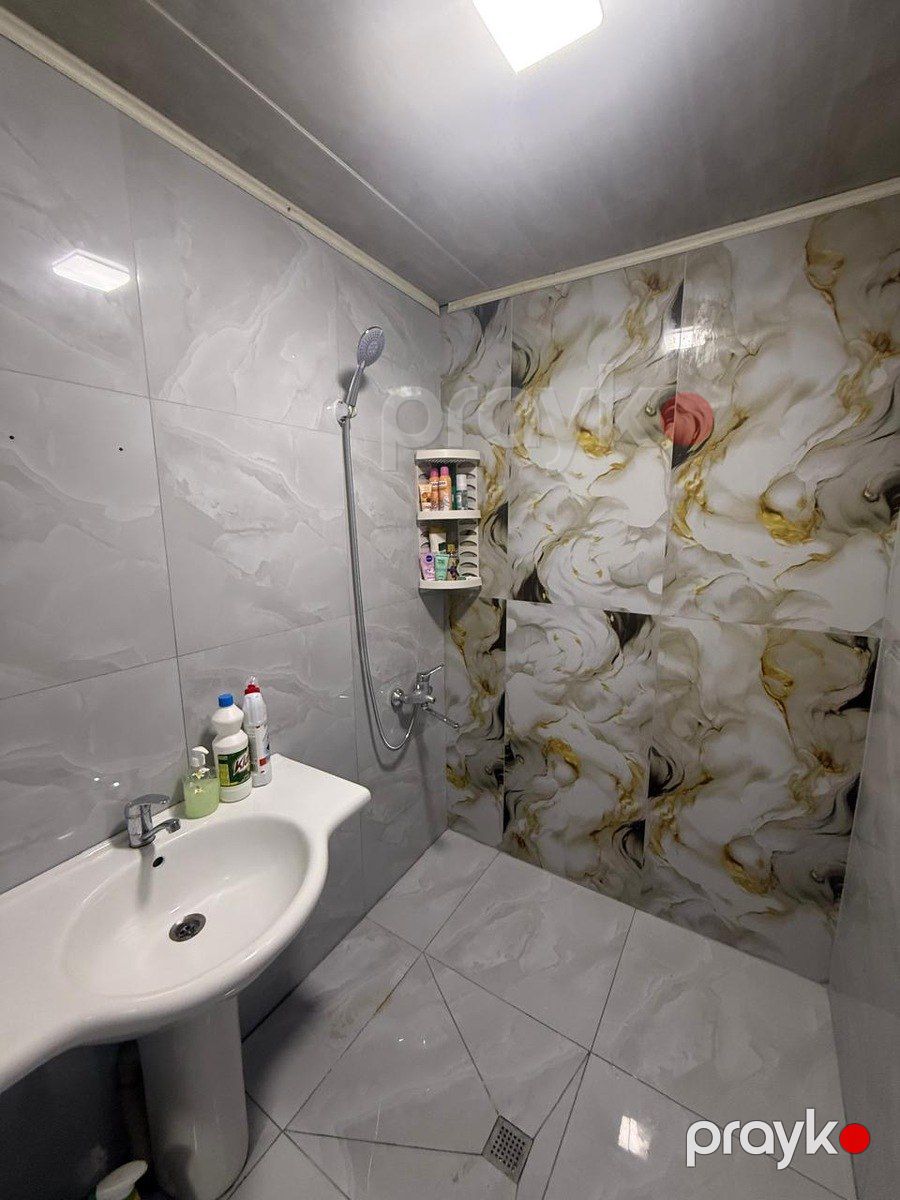 Satılır 3 otaqlı köhnə tikili 65 m² — Mənzil, Bakı (5)