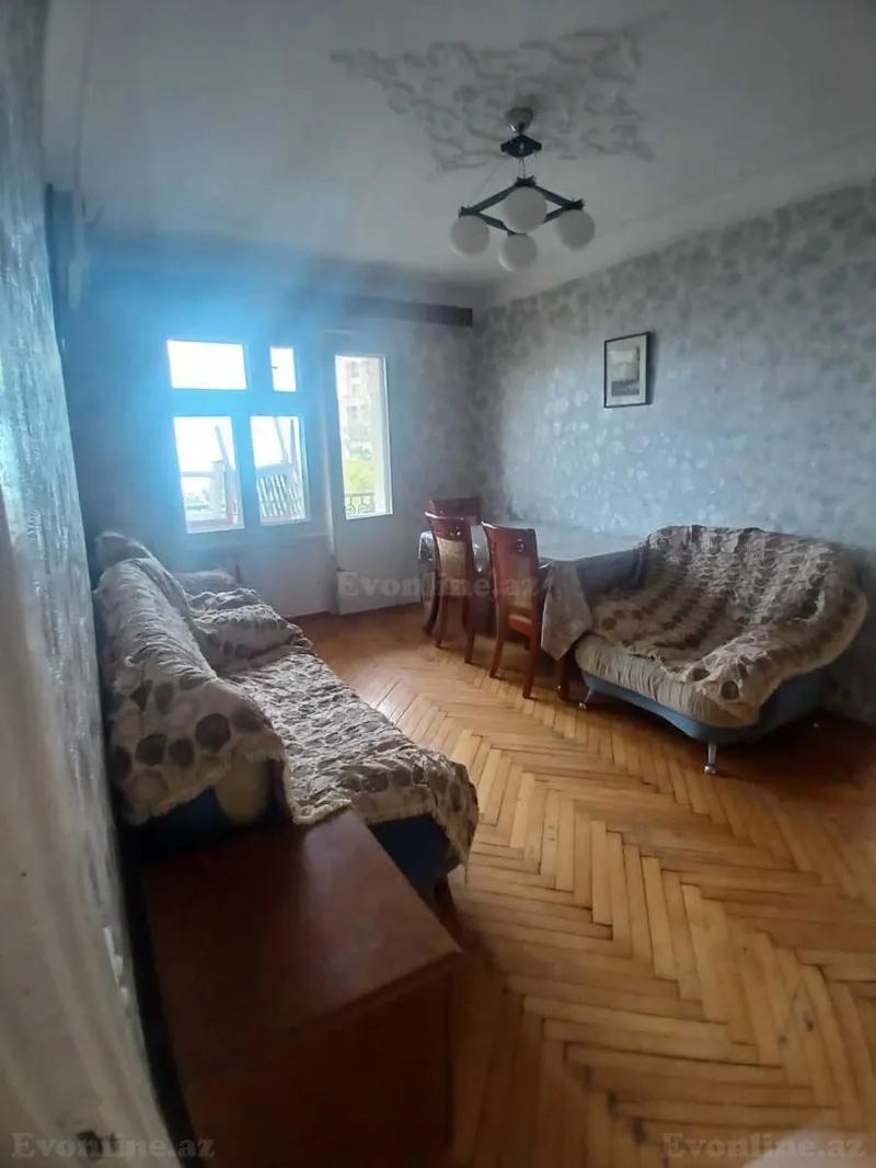 Kirayə verilir 2 otaqlı Mənzil Köhnə tikili 30 m² Bakı, Səbail r — Mənzil, Bakı (2)