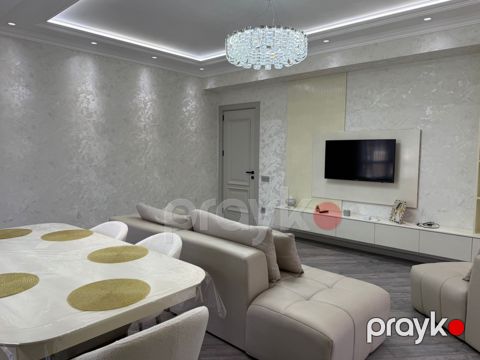 İcarəyə verilir 3 otaqlı yeni tikili 127 m²