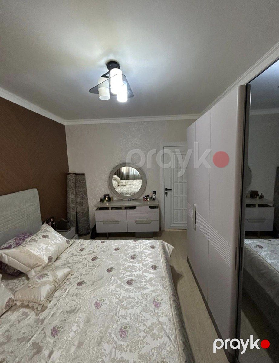 Satılır 4 otaqlı köhnə tikili 110 m² — Mənzil, Bakı (10)