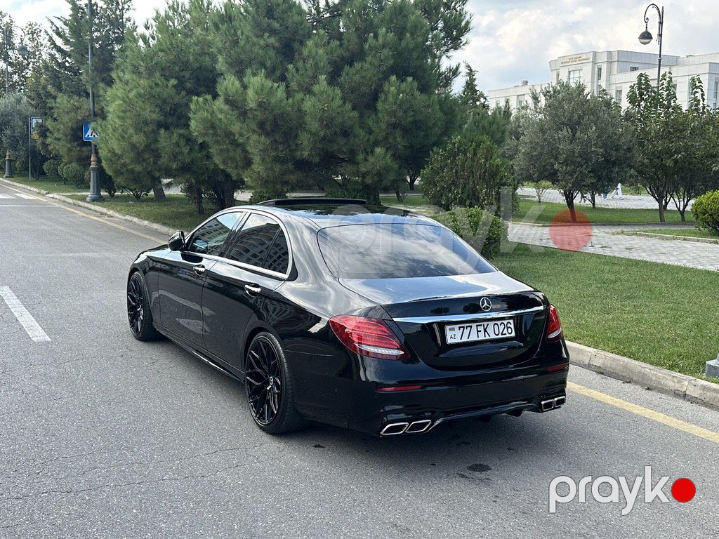 Mercedes E 220 d, 2.0 L, 2018 il, 129 000 km — Avtomobillər, Bakı (7)