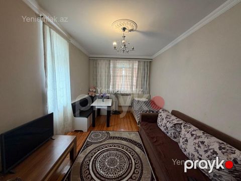 Satılır 1 otaqlı Bina evi menzil (Köhnə tikili), 37 m², 10-cu mikrorayon — Sumqayıt