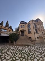 Satılır 9 otaqlı həyət evi/bağ evi 380 m² — Mətləb bəy — Ev, bağ, kottec