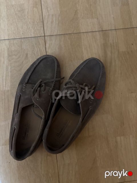 Satilir original Massimo dutti firmasinin makosini veziyyeti yaxsidi