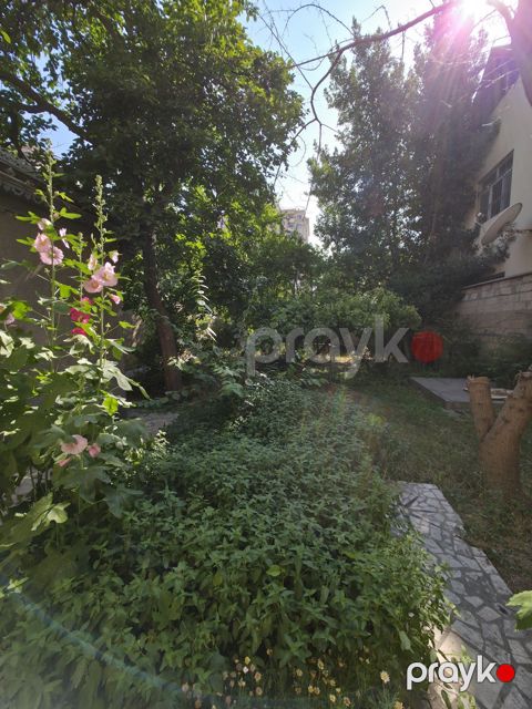 Satılır 5 otaqlı həyət evi/bağ evi 160 m² — Bakı