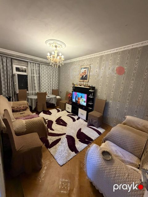 Satılır 3 otaqlı köhnə tikili 80 m² — Bakı
