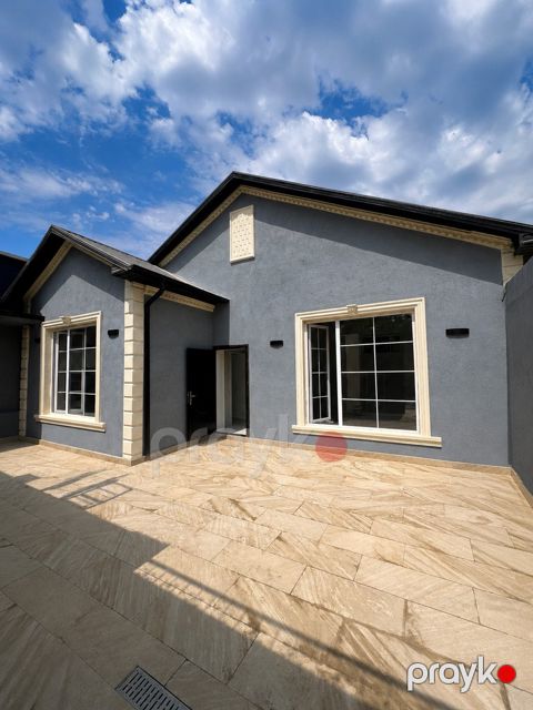 Satılır 4 otaqlı həyət evi/bağ evi 110 m² — Bakı