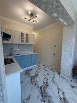 Satılır 3 otaqlı köhnə tikili 85 m² — Nəsimi Emlak — Квартира