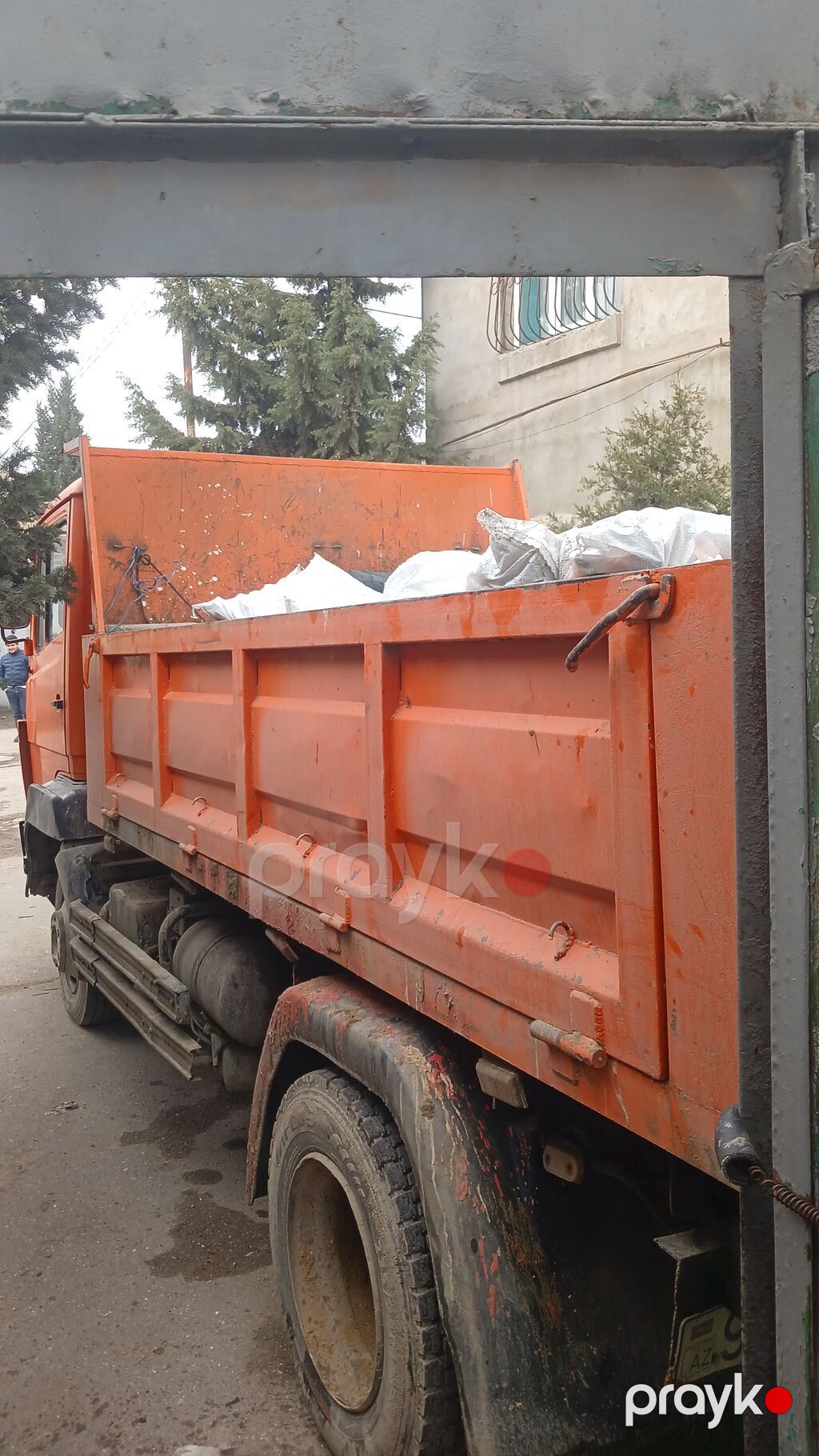 Xidmət: Hər növ tullantıların daşınması Təsvir: - Peşəkar və etibarlı — Yük daşıma xidmətləri, Bakı (9)