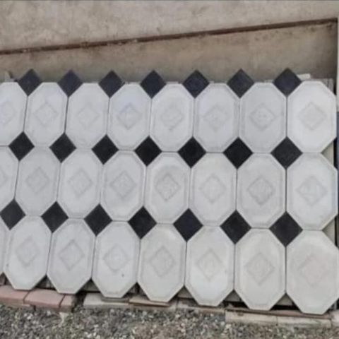 Aglay Daşlari 3 Manat, Elage Watcappa Yazin — Kafel, plitələr və üzlük materialları