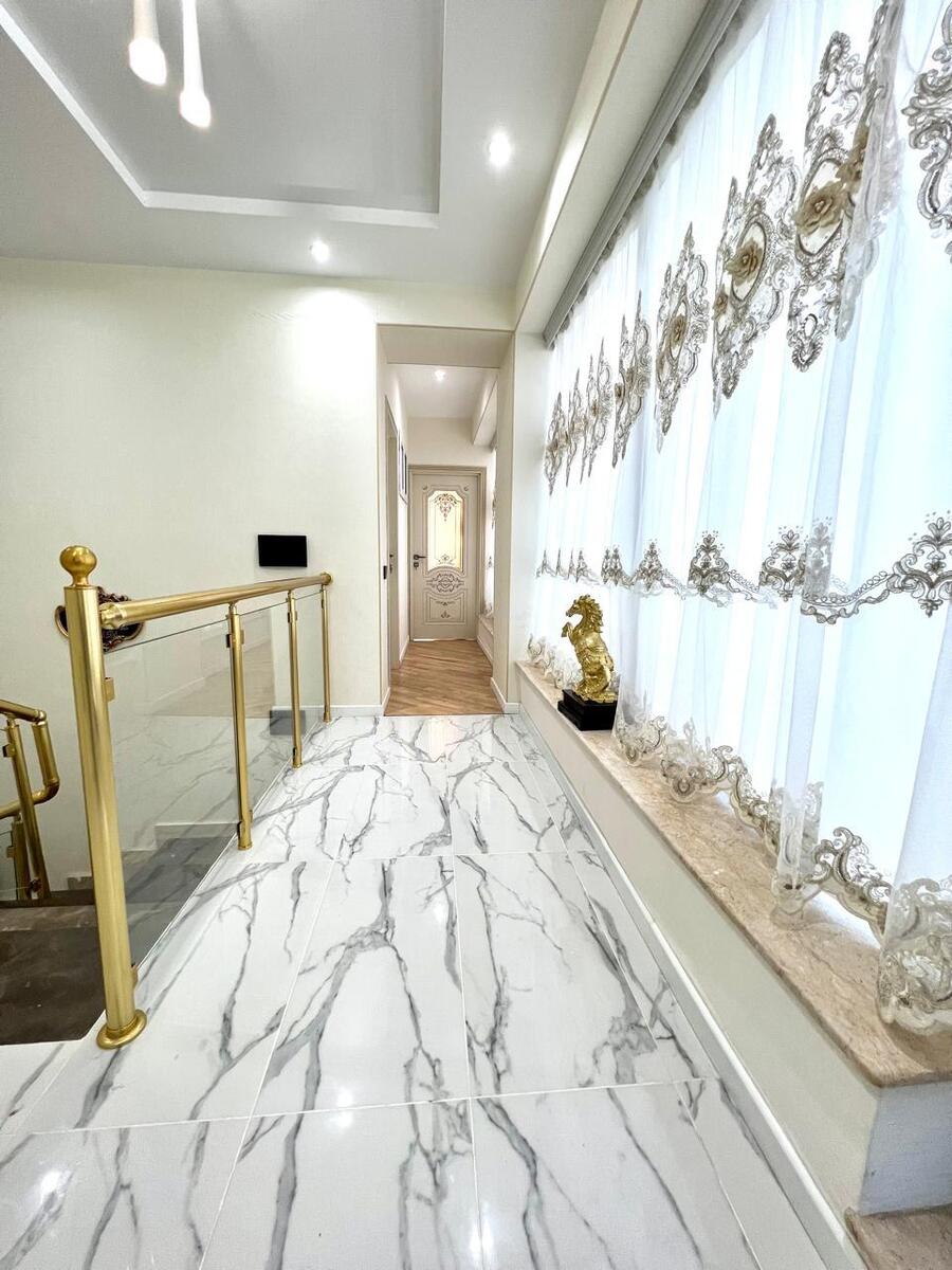 Satılır 5 otaqlı yeni tikili 500 m² — Mənzil, Bakı (12)