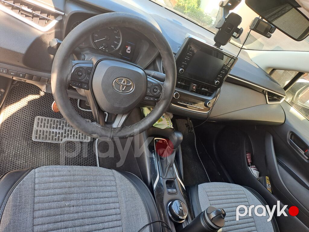 Toyota Corolla: 1.8 l 2019 il Universal — Avtomobillər, Digah (8)