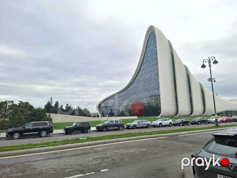 Satılır 4 otaqlı yeni tikili 175 m²