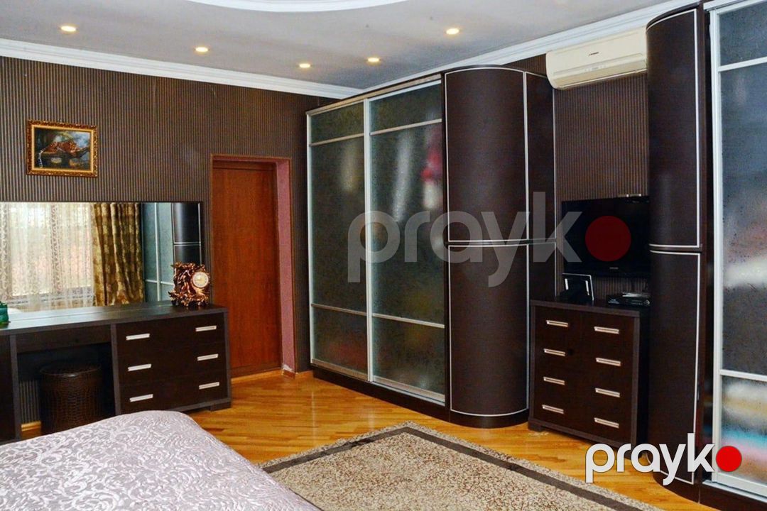 Satılır 6 otaqlı həyət evi/bağ evi 300 m² — Ev, villa, Bakı (6)
