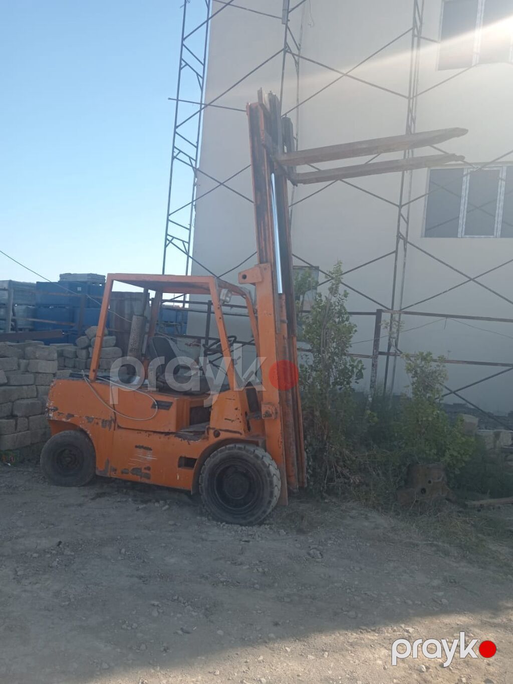 Yükgötürən (forklift) – narıncı rəngli, dizel mühərrikli — Forkliftlər, Goranboy (3)