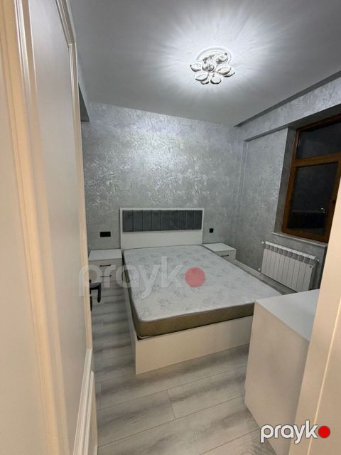 İcarəyə verilir 3 otaqlı yeni tikili 78 m²