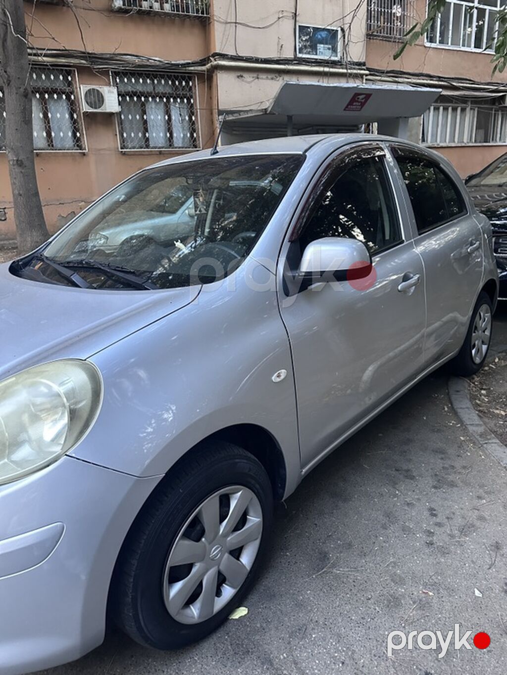Nissan Micra (gümüşü rəng), 5 qapılı həcmli hetçbek. Xüsusiyyətlər — Avtomobillər, Bakı (3)