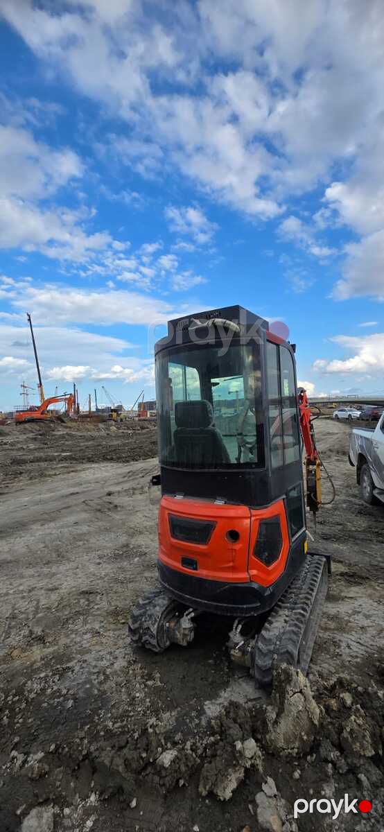 Mini ekskavator İnfront, 2025 il — İnşaat texnikası, Bakı (3)