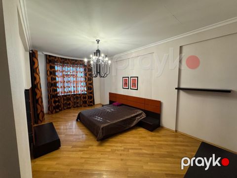 İcarəyə verilir 3 otaqlı yeni tikili 170 m²