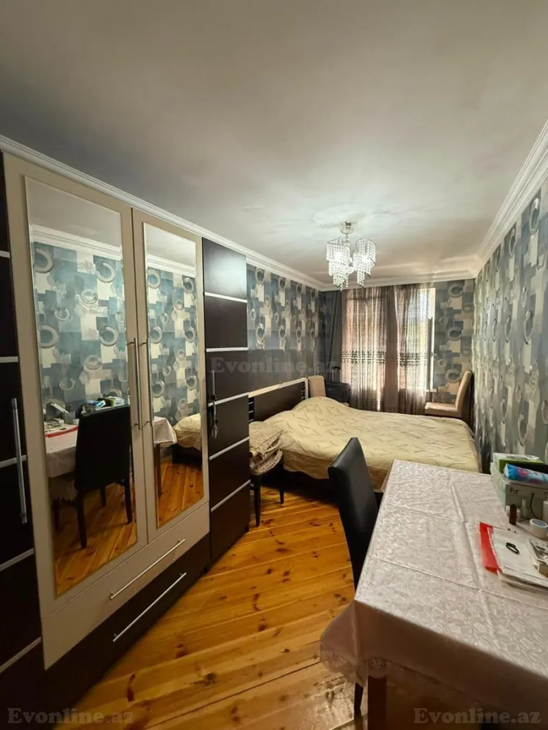Satılır 3 otaqlı Mənzil Köhnə tikili 67 m² Bakı, Yasamal r., İnşaatçılar m — Mənzil, Bakı (3)