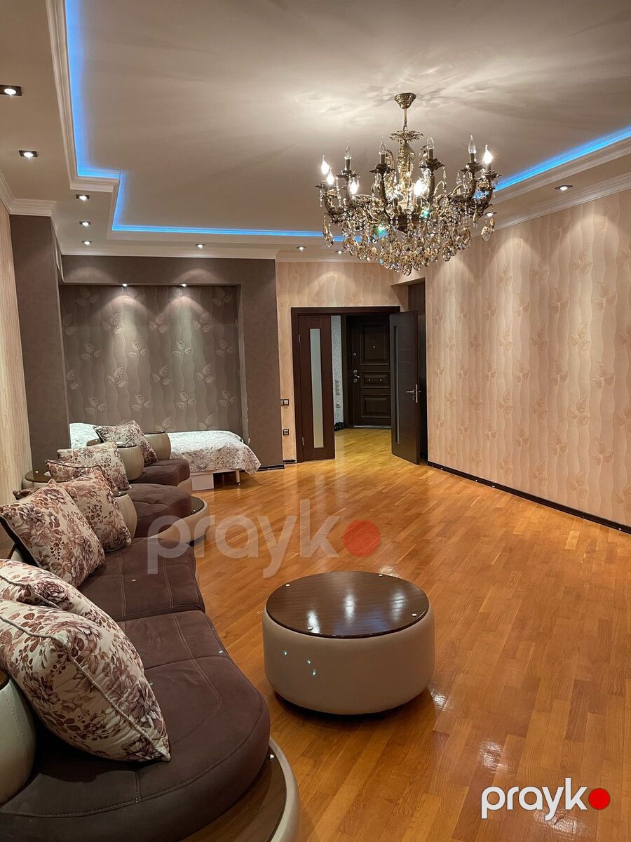 Satılır 3 otaqlı yeni tikili 156 m² — Mənzil, Bakı (2)