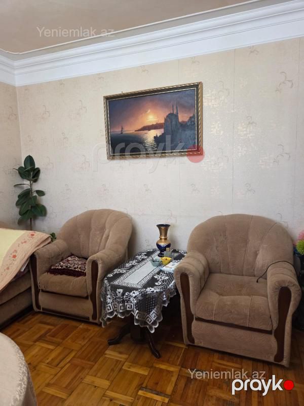 Satılır 4 otaqlı Bina evi menzil (Köhnə tikili), 92 m², 6-cı mikrorayon — Mənzil, Sumqayıt (8)