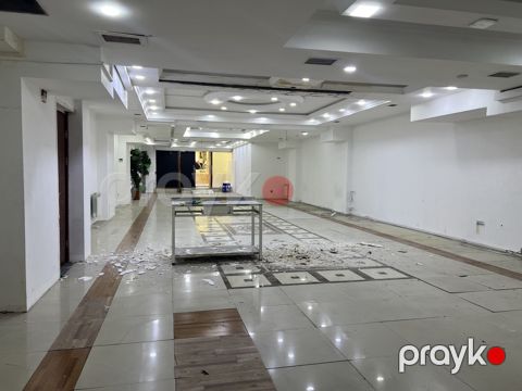 İcarəyə verilir obyekt 300 m²
