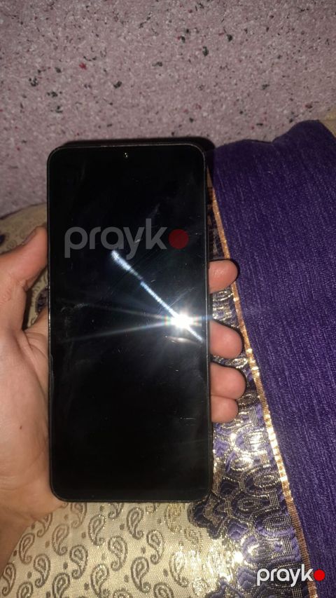 Redmi 14C, 256 GB, rəng - Qara, Qırıq — Qax