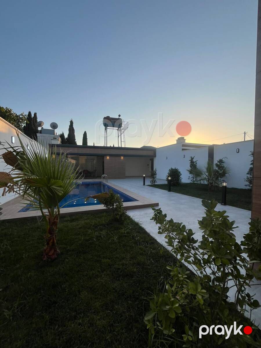 Satılır 4 otaqlı həyət evi/bağ evi 180 m² — Ev, villa, Bakı (4)
