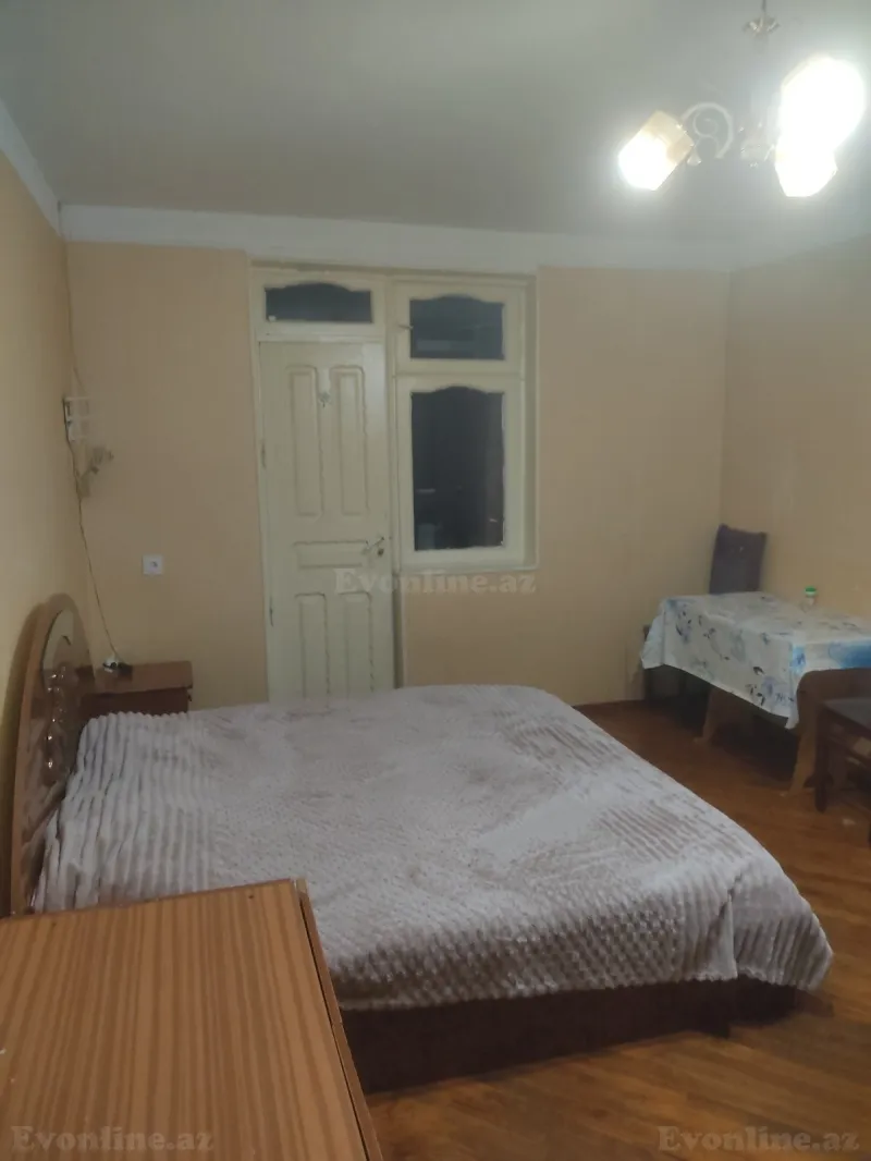 Kirayə verilir 1 otaqlı Mənzil Köhnə tikili 30 m² Bakı, Nizami r., Xalqlar Dostluğu m — Bakı