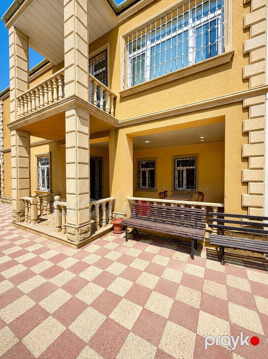 Satılır 4 otaqlı həyət evi/bağ evi 210 m² — Ev, villa, Bakı (8)