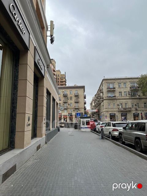 3-otaqlı mənzil, Sahil m., 100 m²