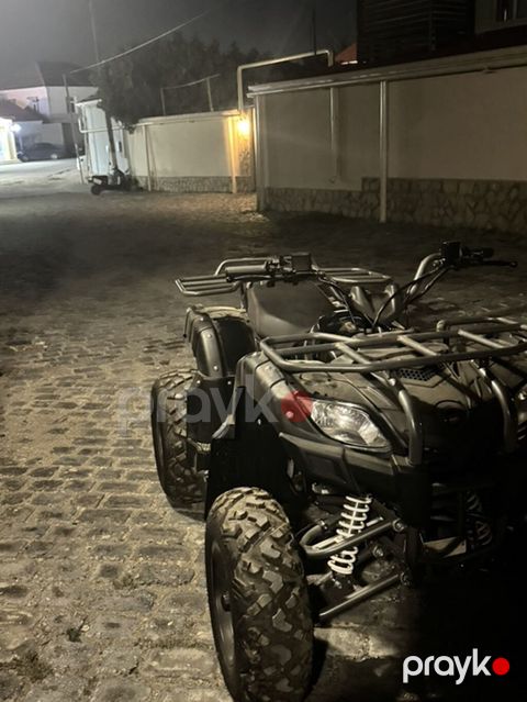 ATV krossover kvadrotsikl — Masazır