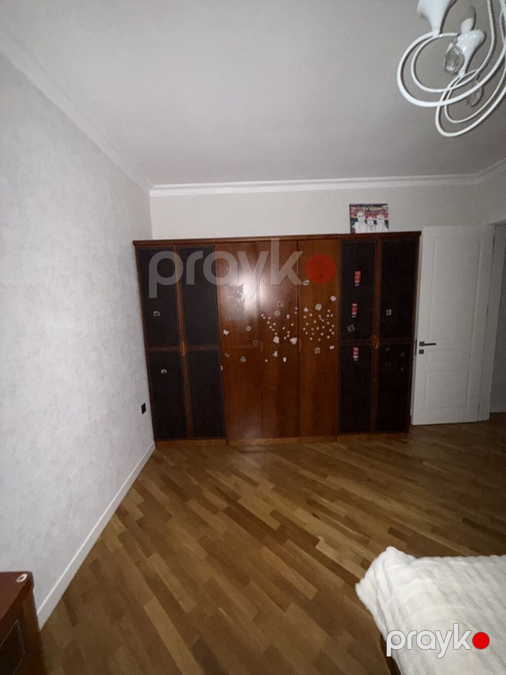 Yataq otağı dəsti – klassik taxta dizayn 2010ci il men 18.000$ bu — Yataq otağı mobilya dəstləri, Digah (2)