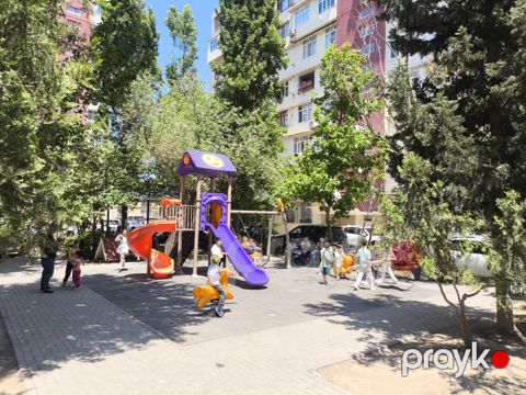 Satılır 3 otaqlı köhnə tikili 78 m²