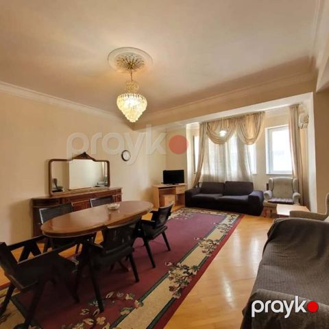 İcarəyə verilir 4 otaqlı yeni tikili 165 m²