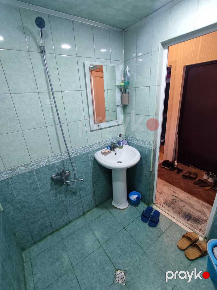 Satılır 2 otaqlı köhnə tikili 55 m² — Mənzil, Bakı (9)