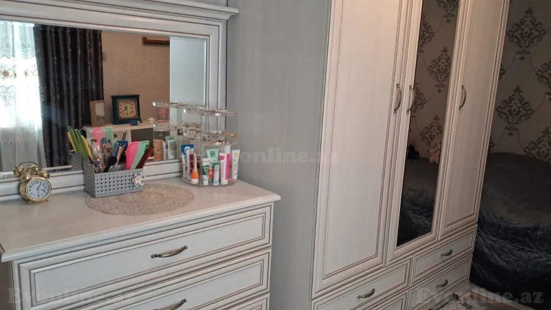 Satılır 2 otaqlı Mənzil Köhnə tikili 403 m² Bakı, Yasamal r., İnşaatçılar m., Yeni Yasamal — Mənzil, Bakı (6)