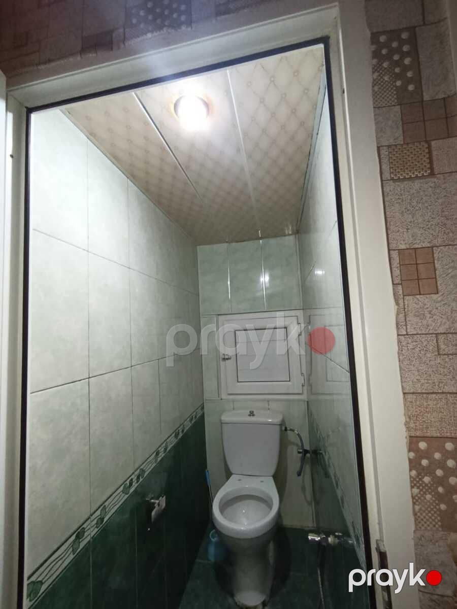 Satılır 2 otaqlı köhnə tikili 58 m² — Mənzil, Bakı (7)