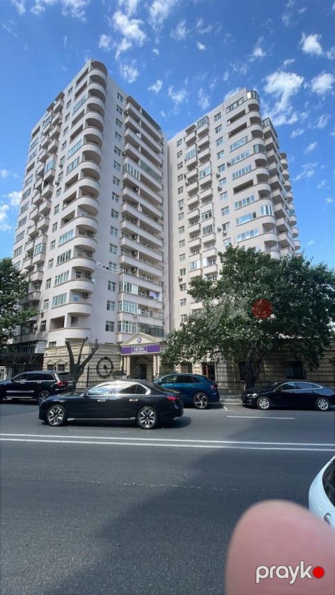İcarəyə verilir 3 otaqlı yeni tikili 140 m² — Bakı